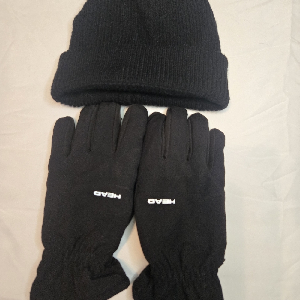 HEAD Black Gloves with Beanie